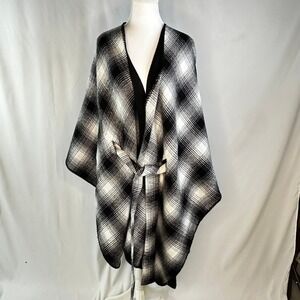 Torid Womens OS Ruana Black White Plaid Reversible Belted Wrap Dark Academia NWT